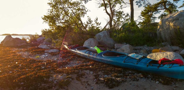 How Far Can a Kayak Stick Out of a Truck Bed?